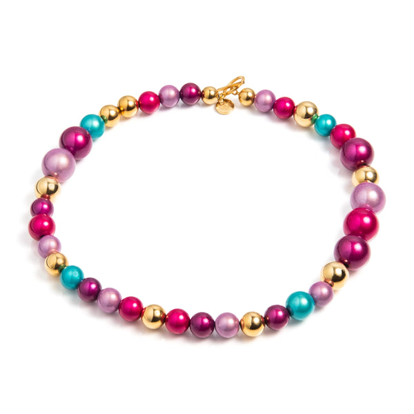 Ketting met paars, roze, goud en blauw. Wat een bijzondere combinatie van kleuren en materialen.  Make je outfit af met dit statement piece. Speciaal voor jou in Nederland ontworpen en gemaakt.